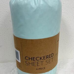 KING Light Blue Checkered Sheet Set New